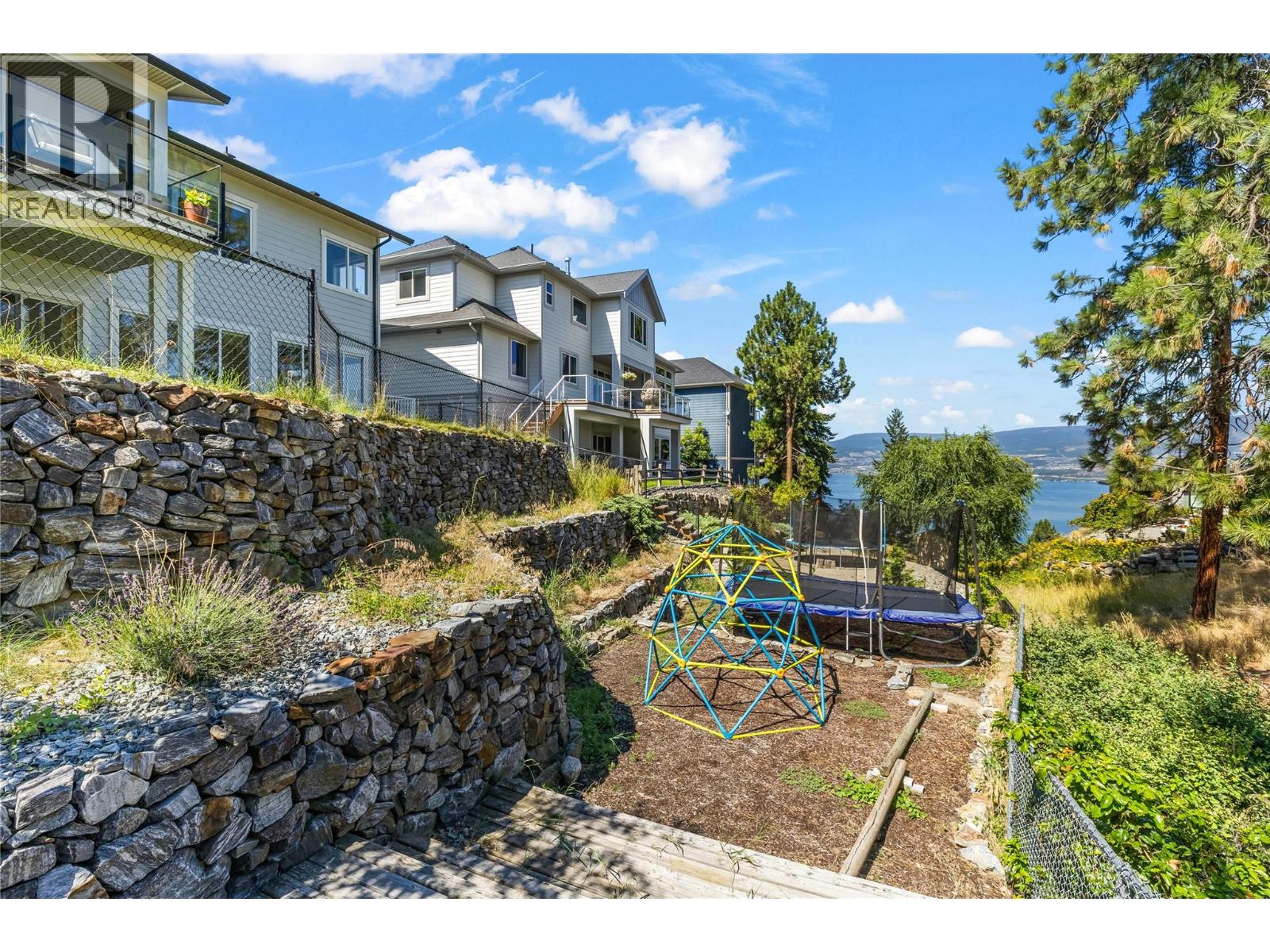  408 Quilchena Crescent, Kelowna