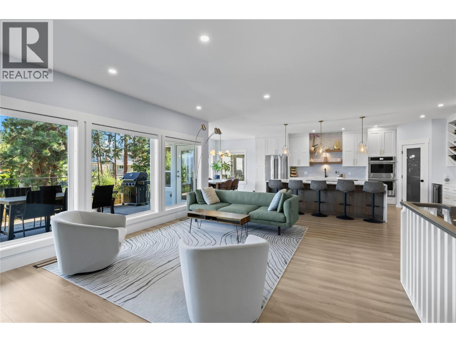  408 Quilchena Crescent, Kelowna