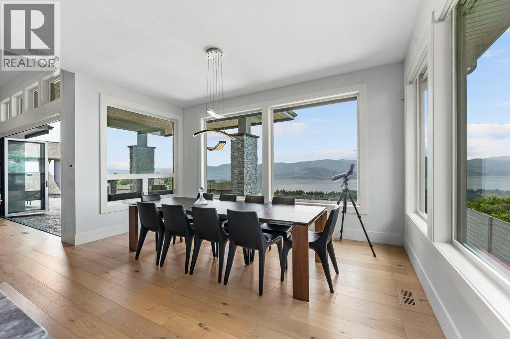  858 Clarance Avenue, Kelowna