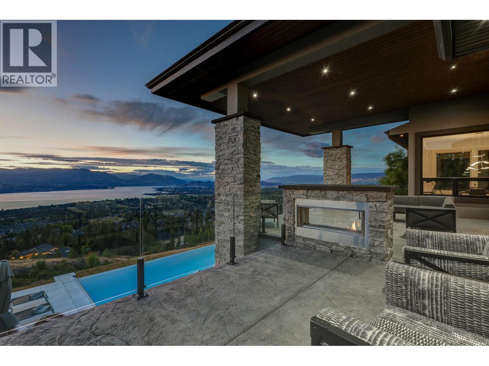  858 Clarance Avenue, Kelowna