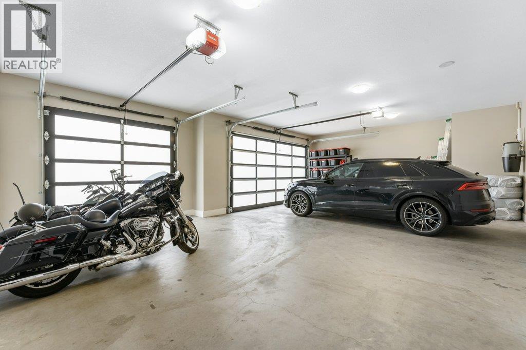  858 Clarance Avenue, Kelowna