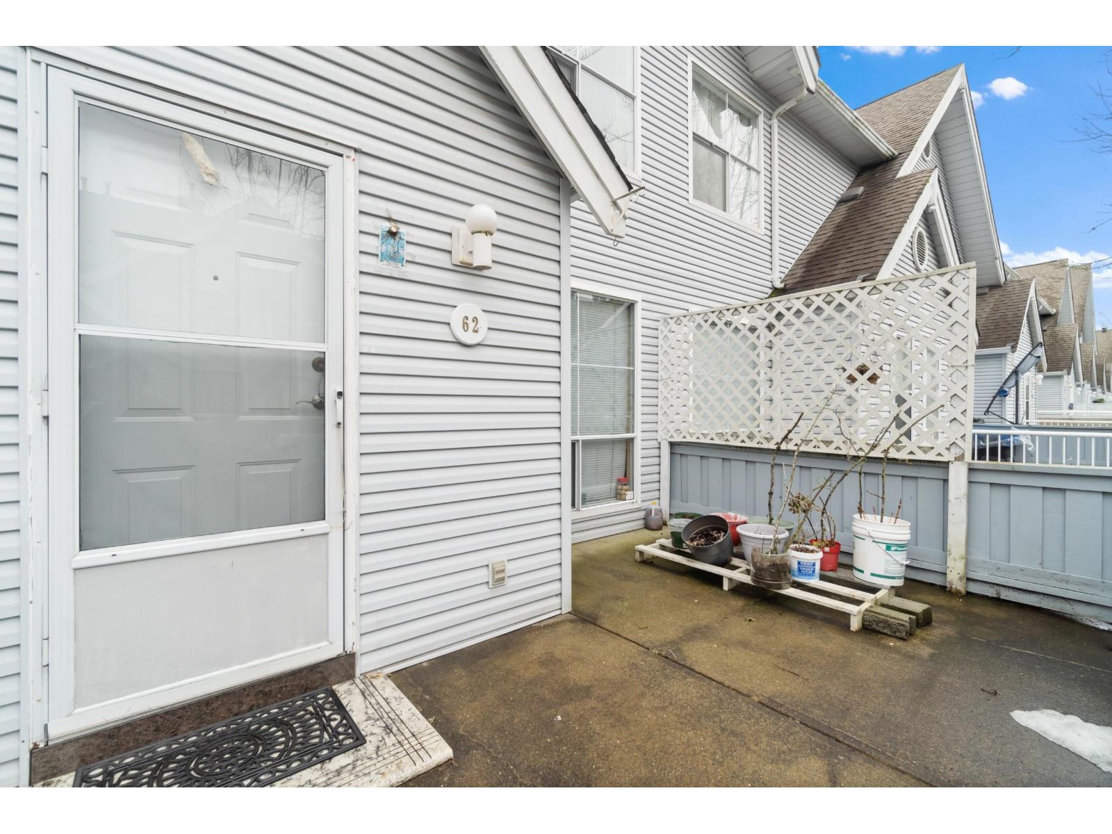 62 13706 74 Avenue - photo 2