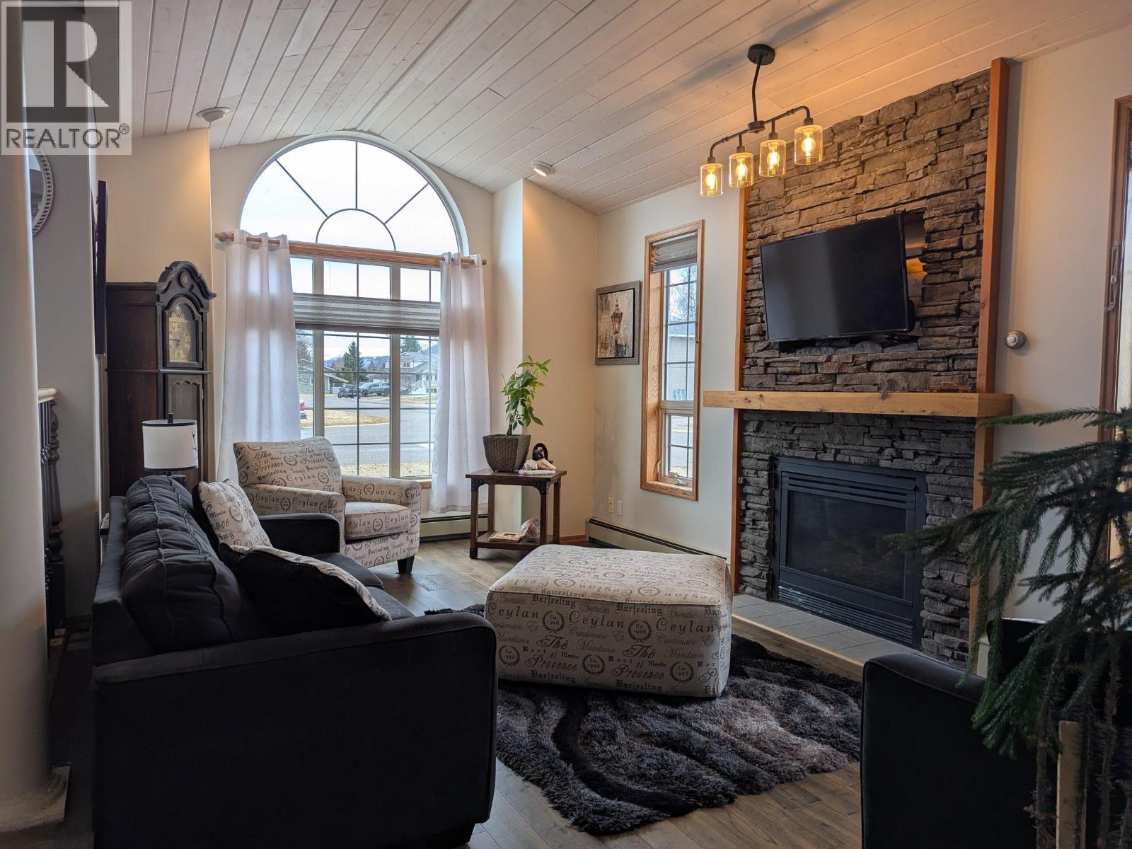 1311 LAGOPUS PLACE, Smithers