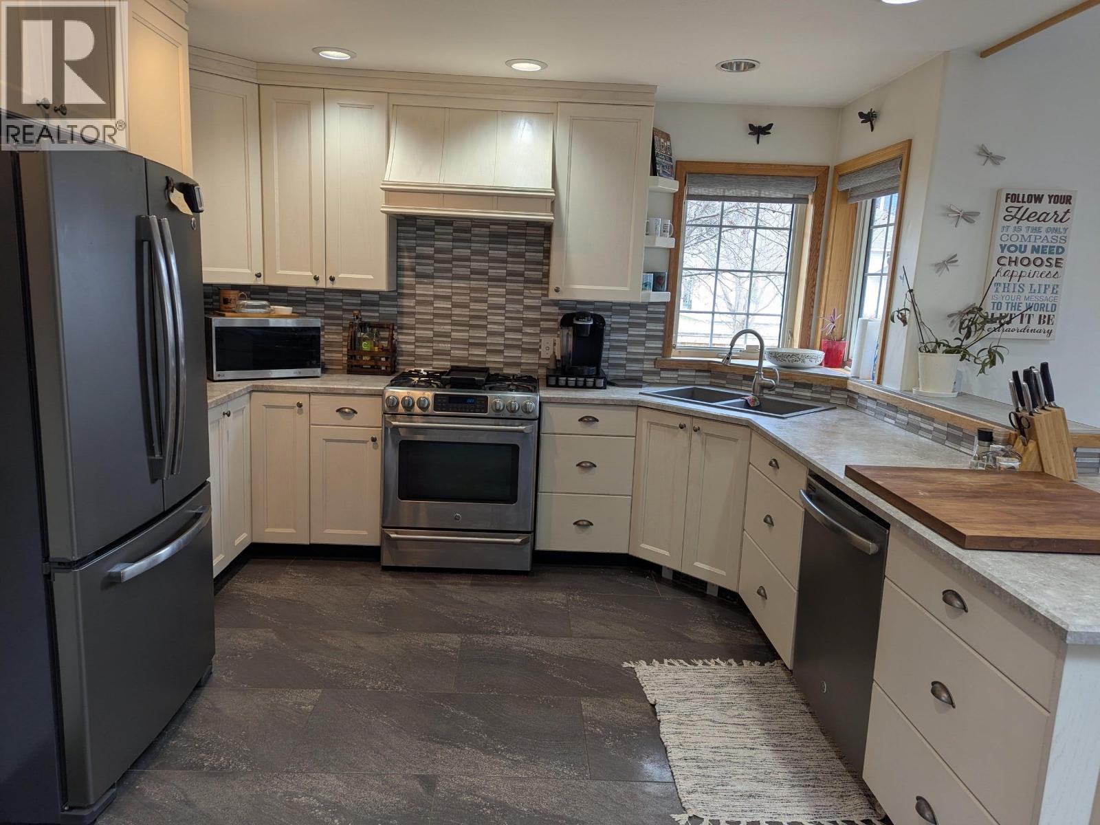 1311 LAGOPUS PLACE, Smithers