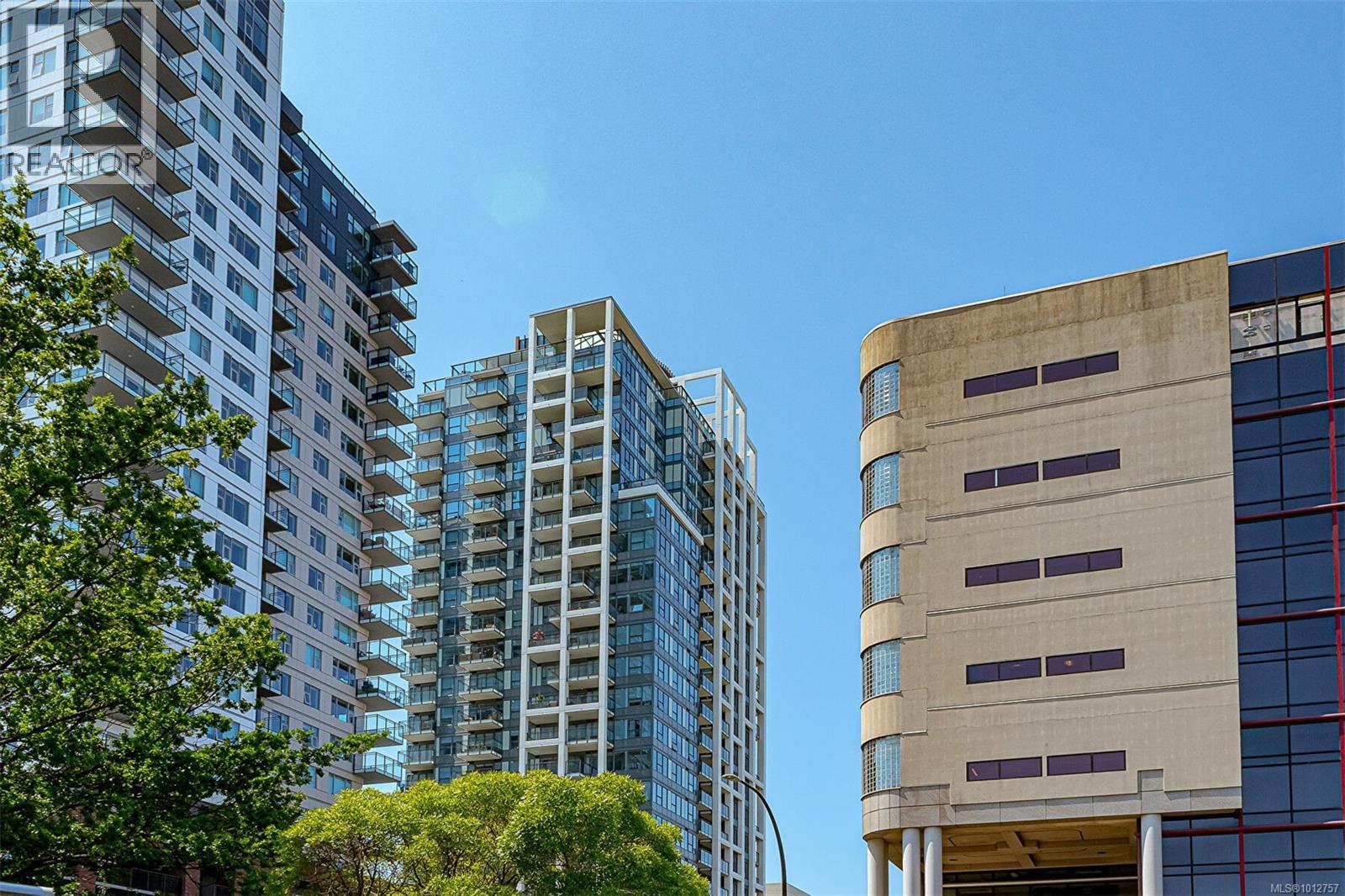 2004 777 Herald Street, Victoria