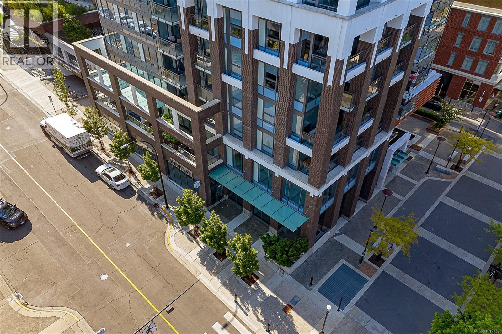 2004 777 Herald Street, Victoria