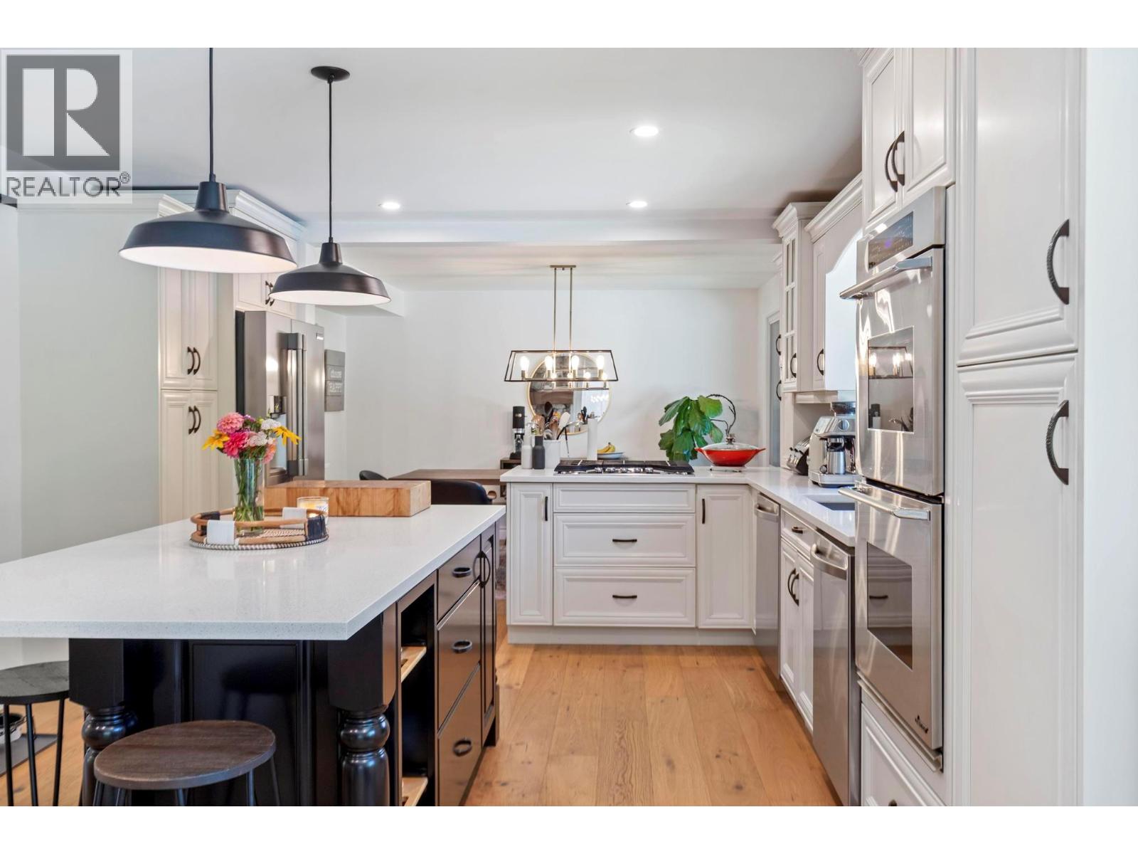  4540 Lakeshore Road, Kelowna