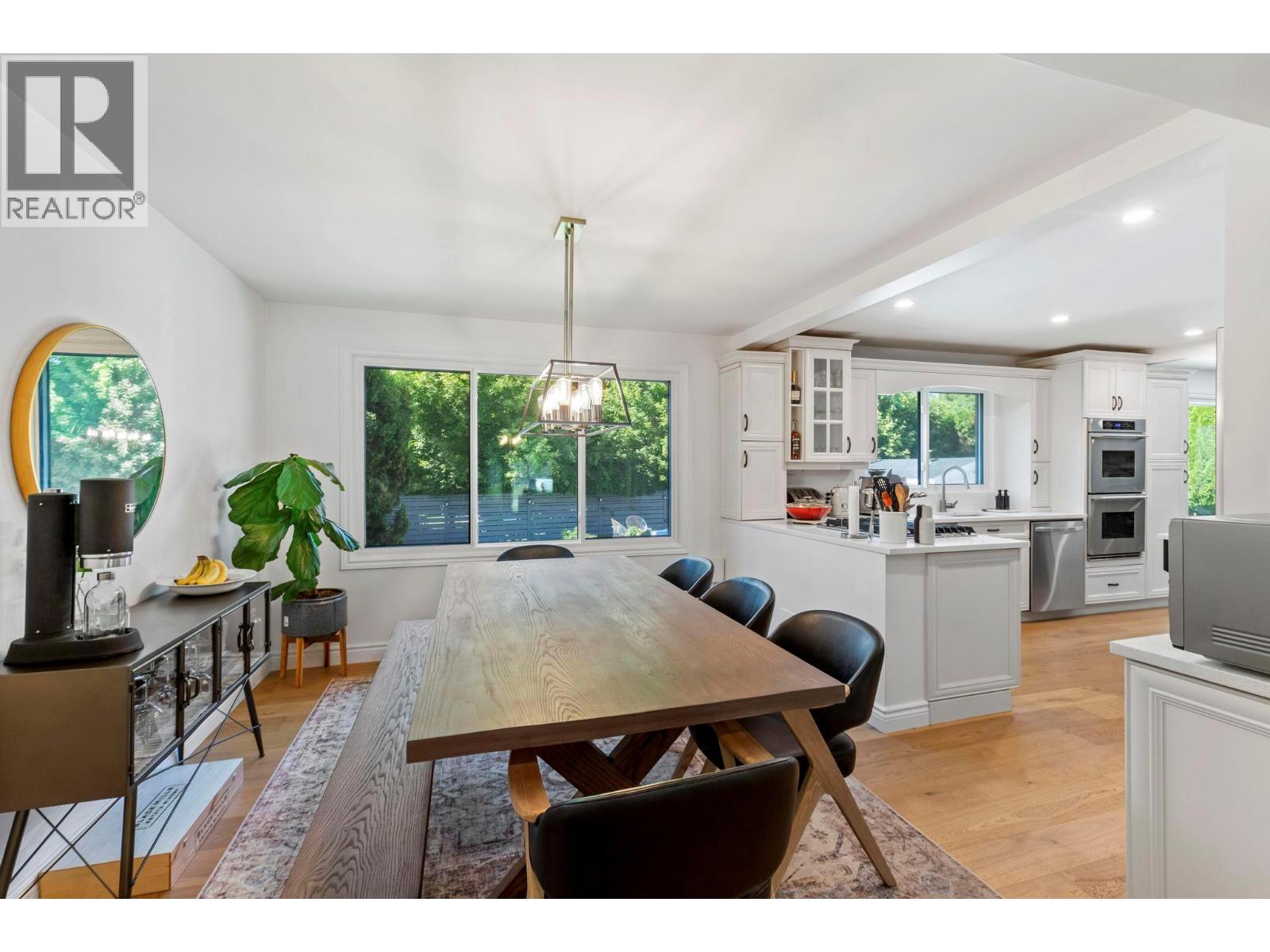  4540 Lakeshore Road, Kelowna