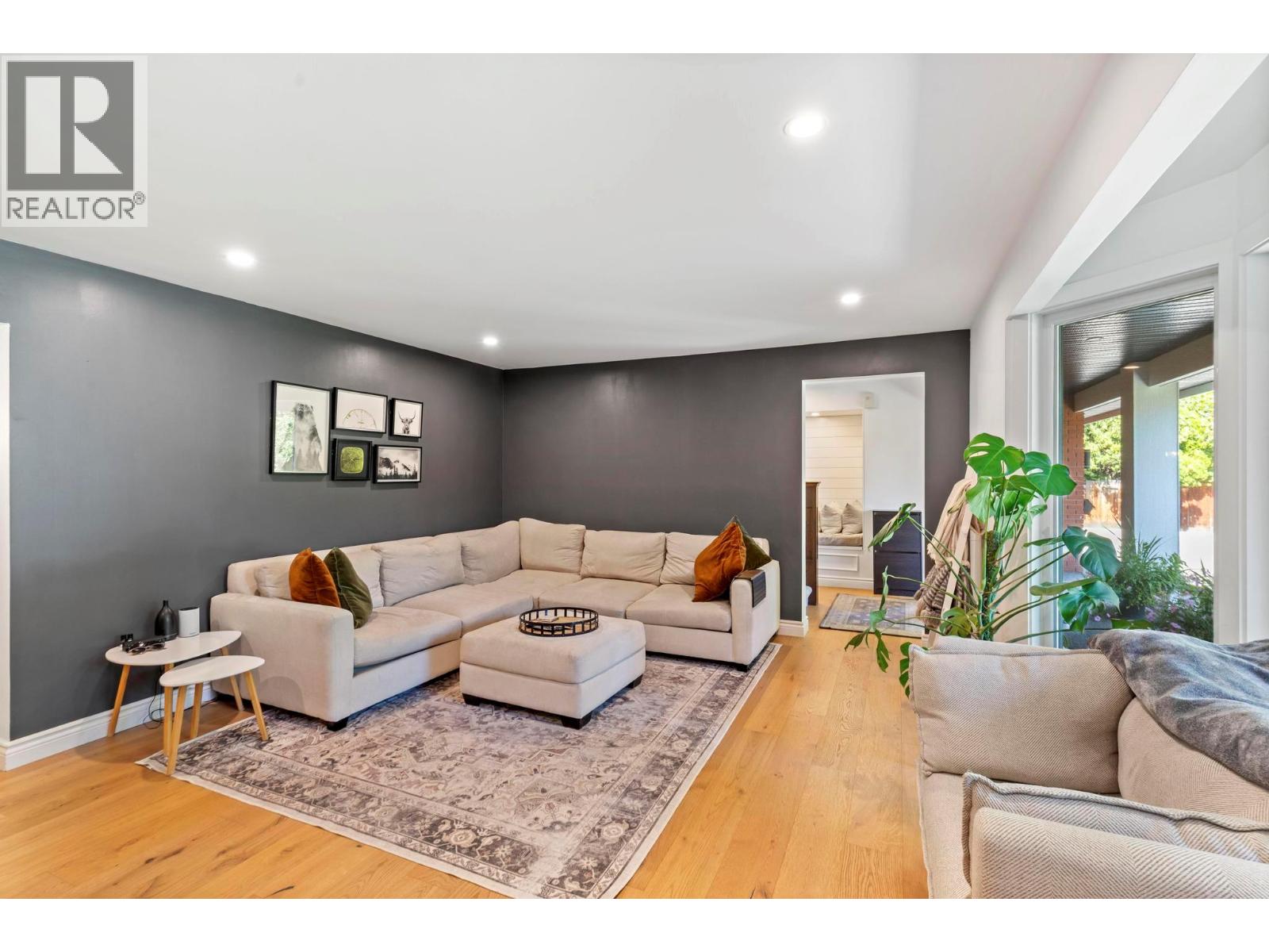  4540 Lakeshore Road, Kelowna