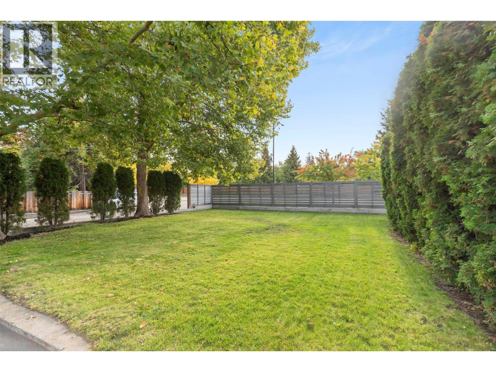  4540 Lakeshore Road, Kelowna