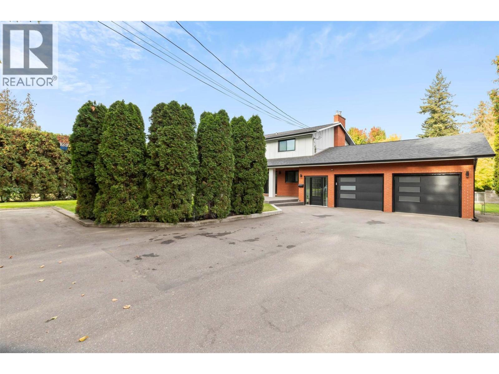  4540 Lakeshore Road, Kelowna