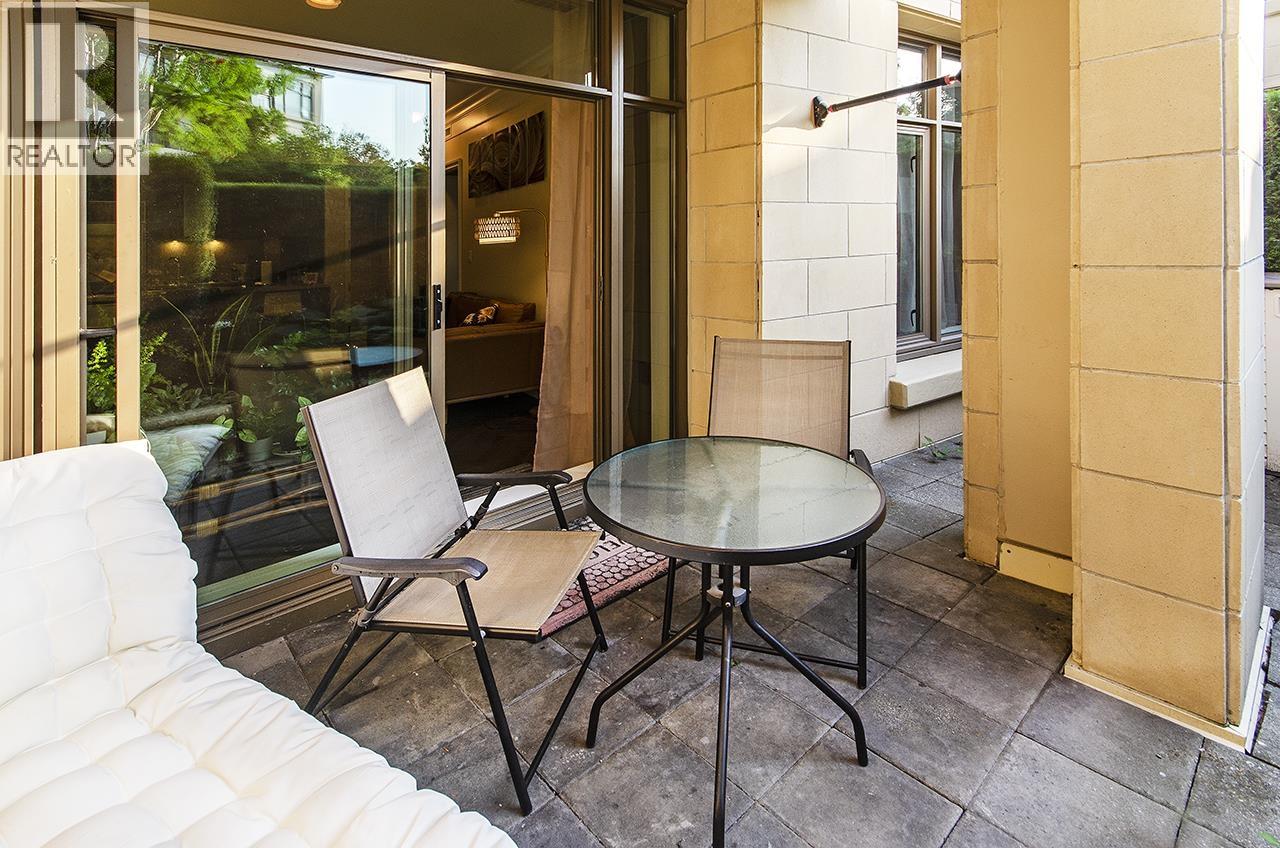 103 540 WATERS EDGE CRESCENT, West Vancouver