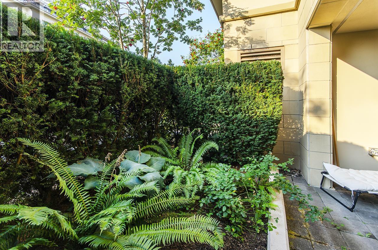103 540 WATERS EDGE CRESCENT, West Vancouver
