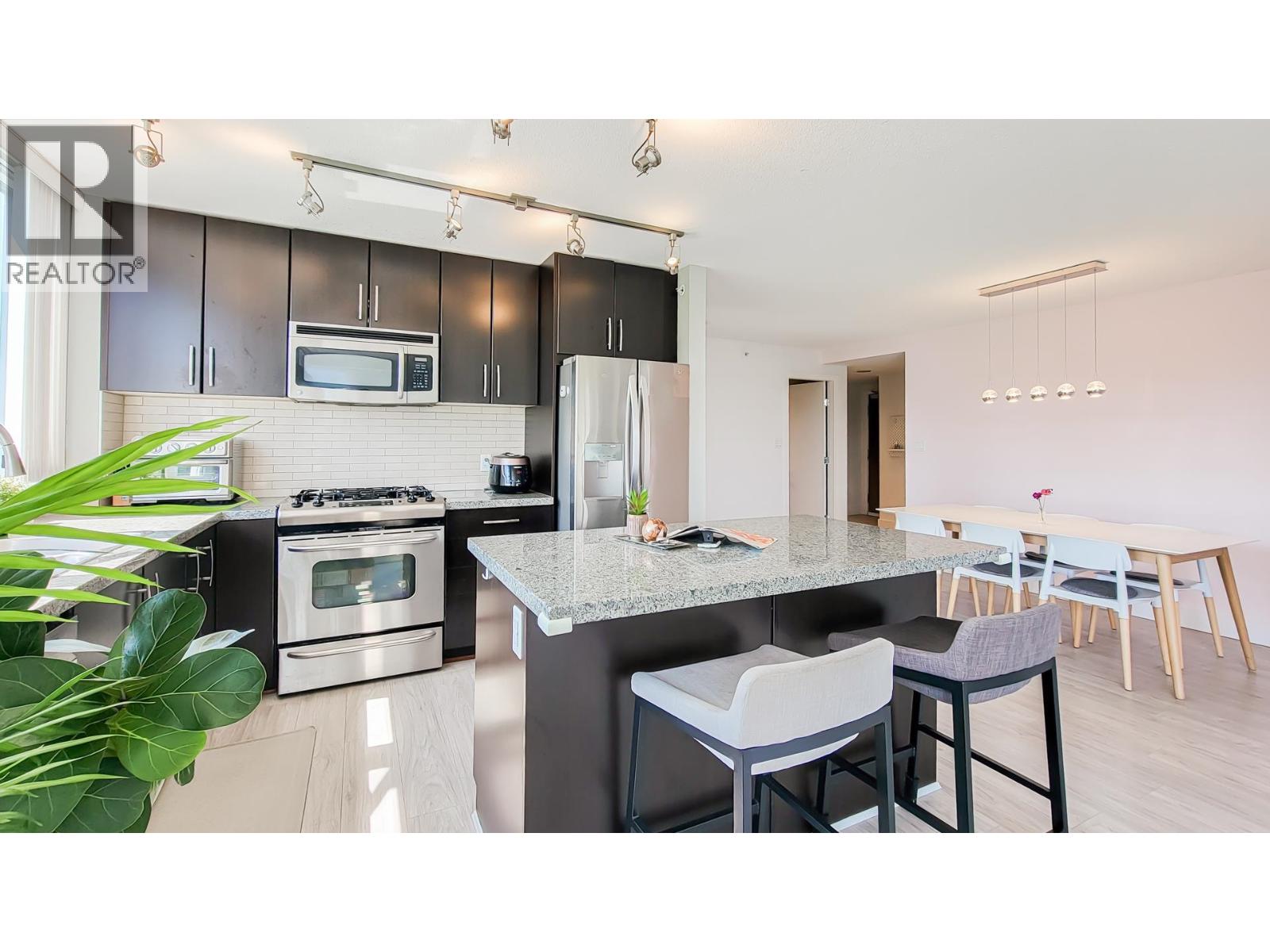 1208 660 NOOTKA WAY, Port Moody