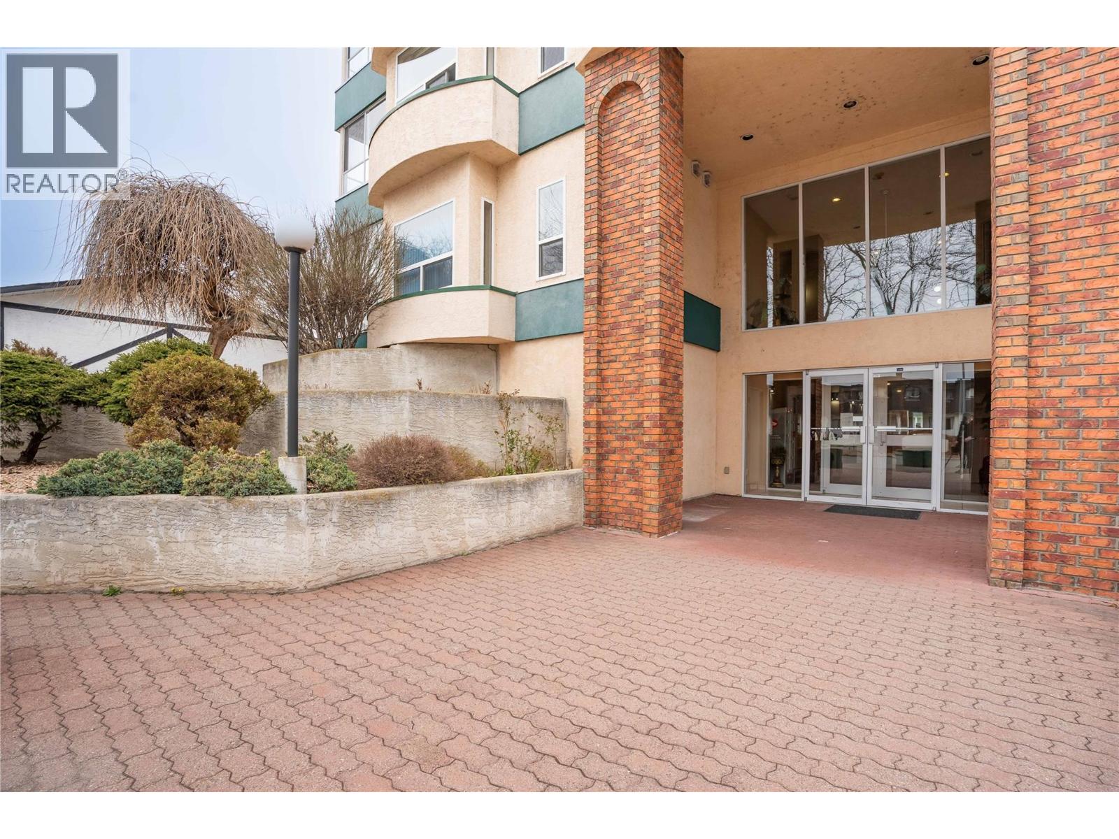 106 1750 ATKINSON Street, Penticton