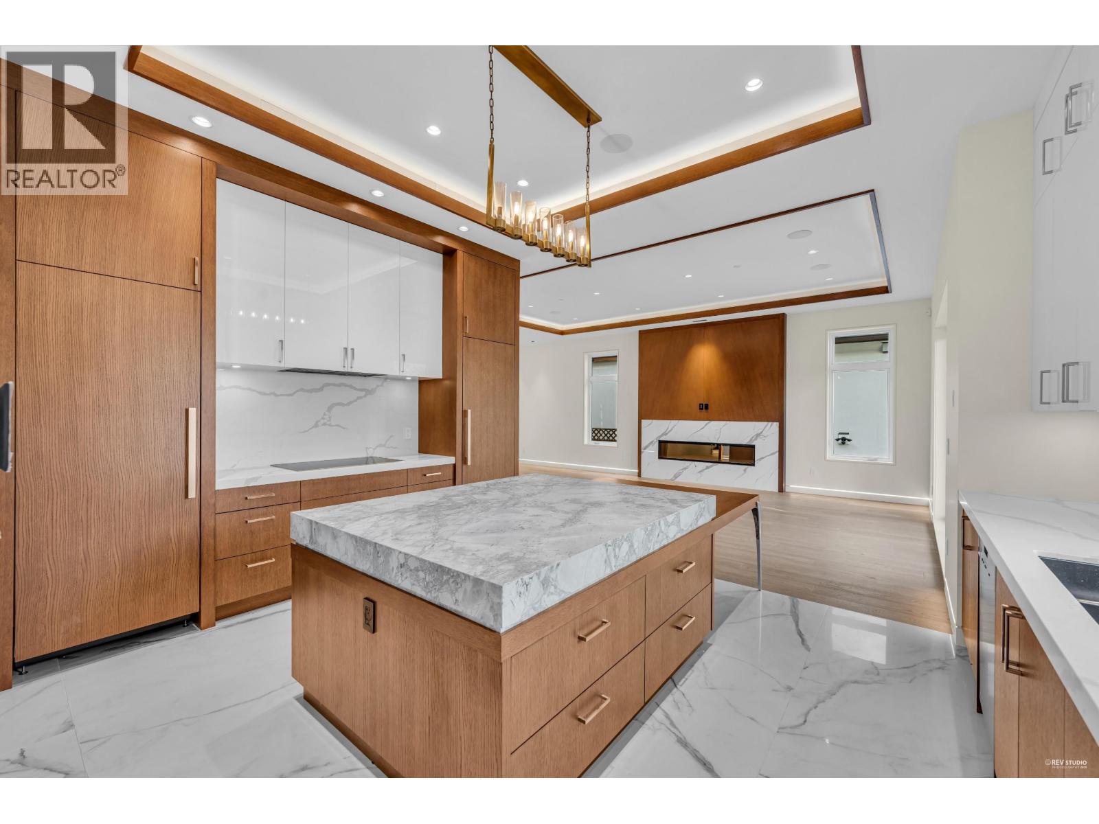 4465 WALLACE STREET, Vancouver