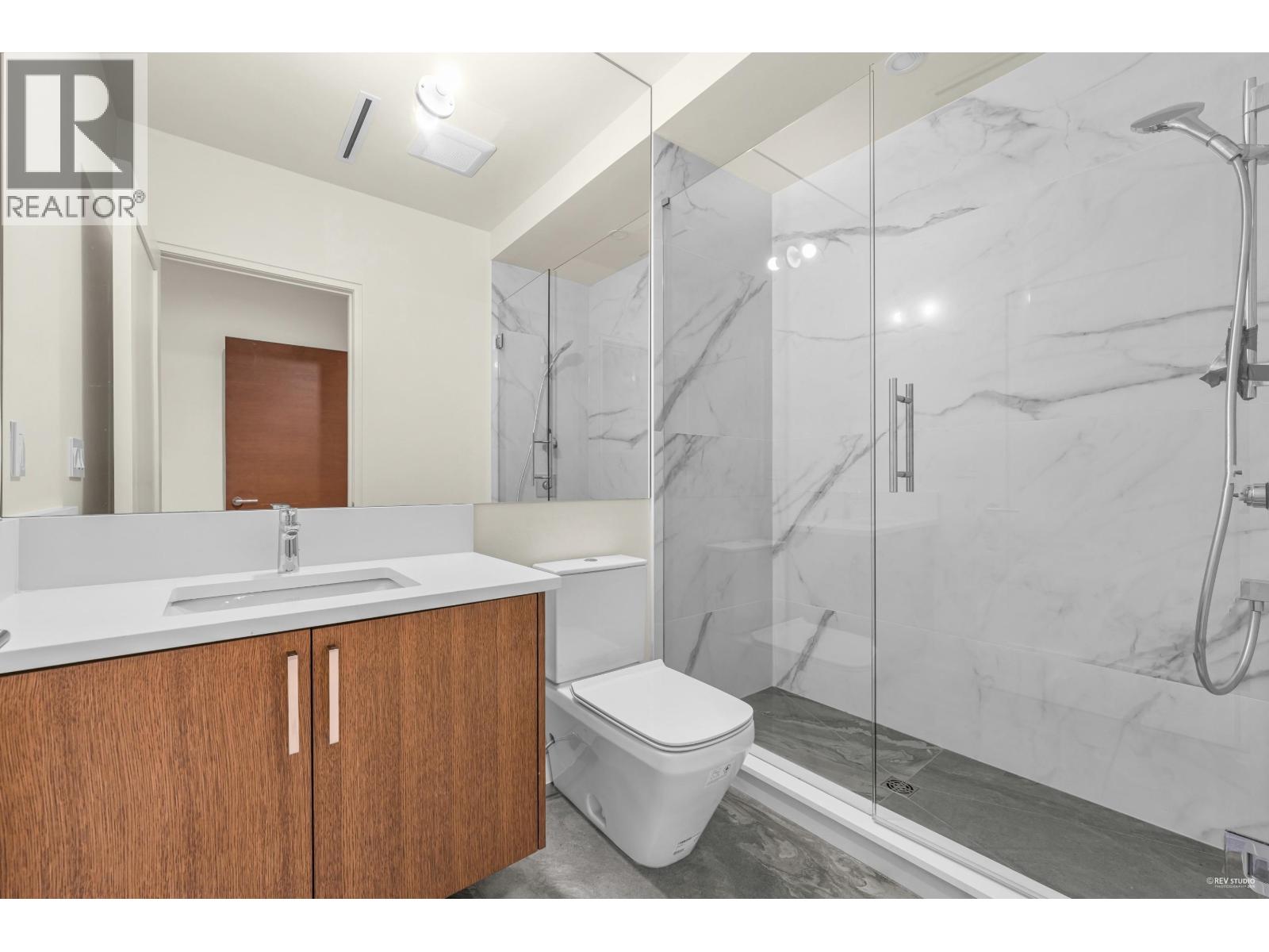 4465 WALLACE STREET, Vancouver