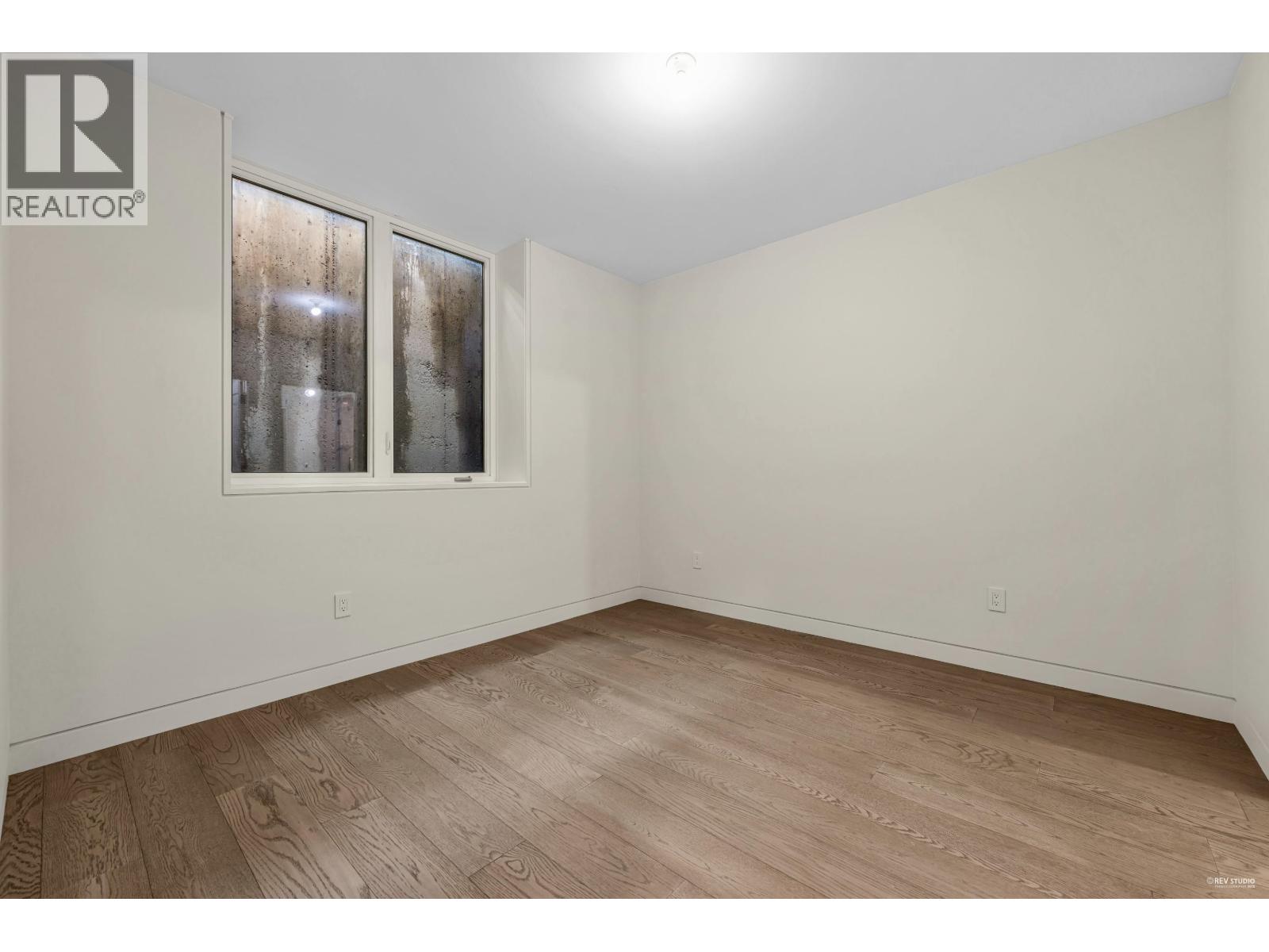 4465 WALLACE STREET, Vancouver