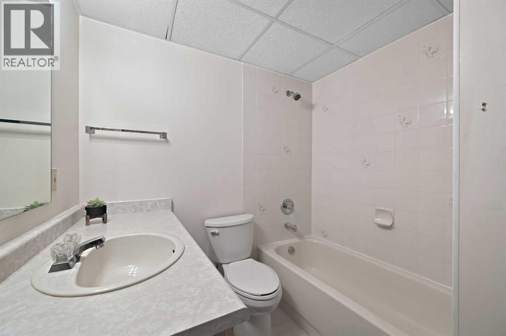 Single Family House Bungalow for Sale in  Sandarac Circle NW Sandstone Valley Calgary 