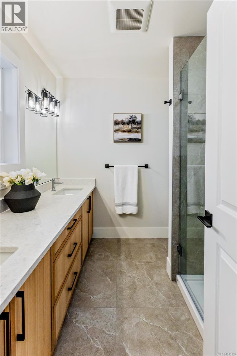 1538 Marble Pl, Langford