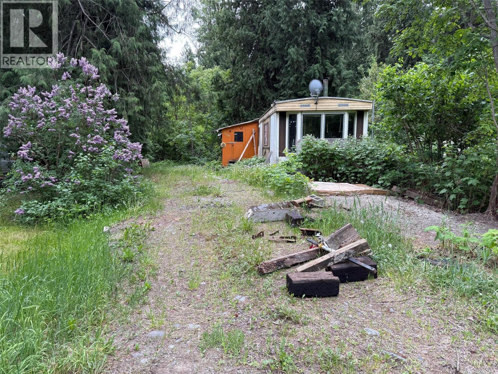 2128 Blackwater Road, Clearwater