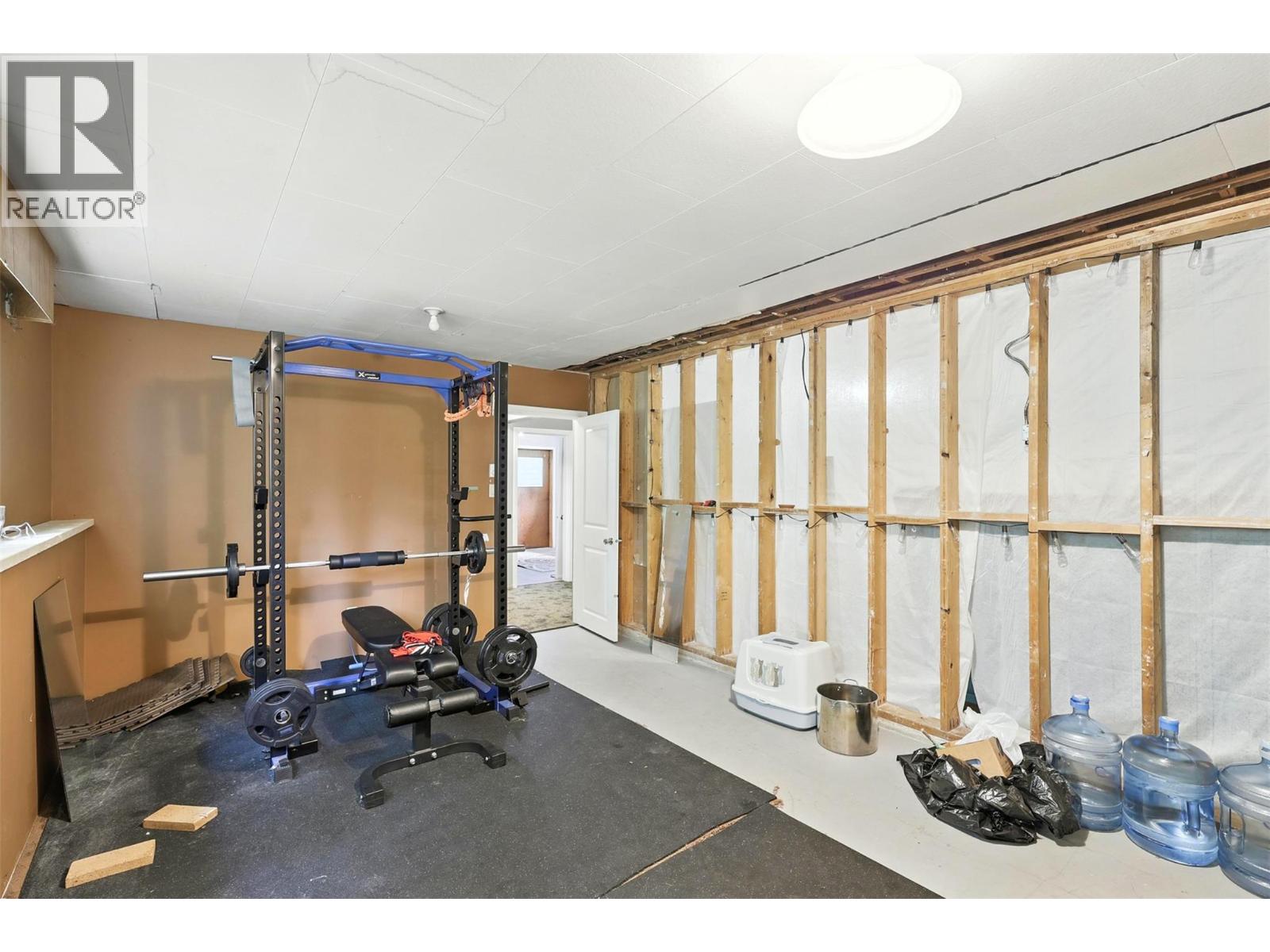 1653 Birch Island Lost Creek Road, Clearwater