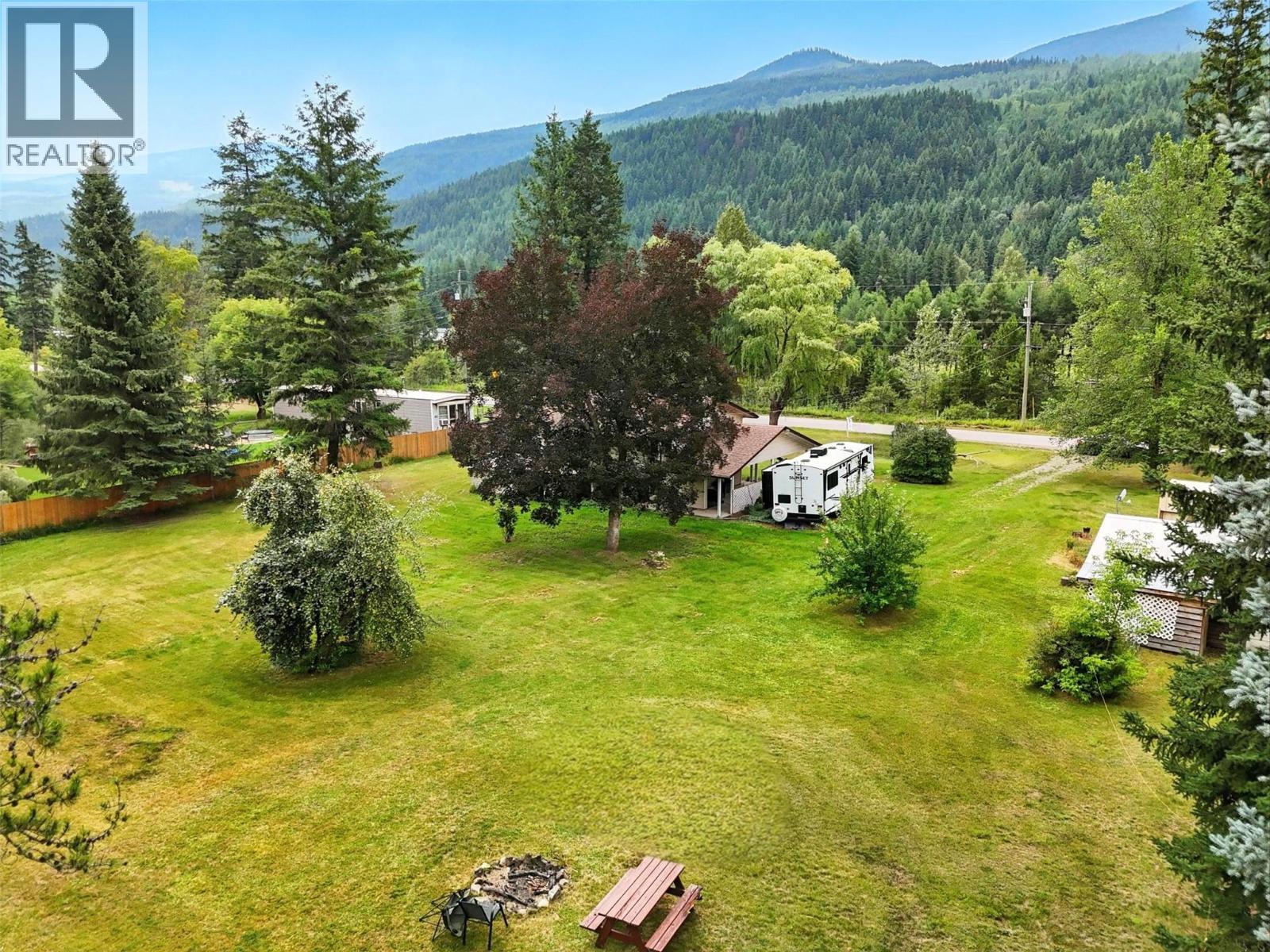 1653 Birch Island Lost Creek Road, Clearwater