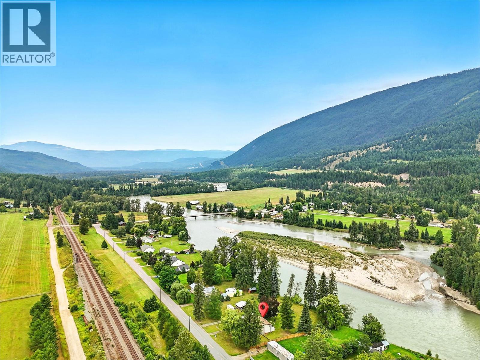 1653 Birch Island Lost Creek Road, Clearwater