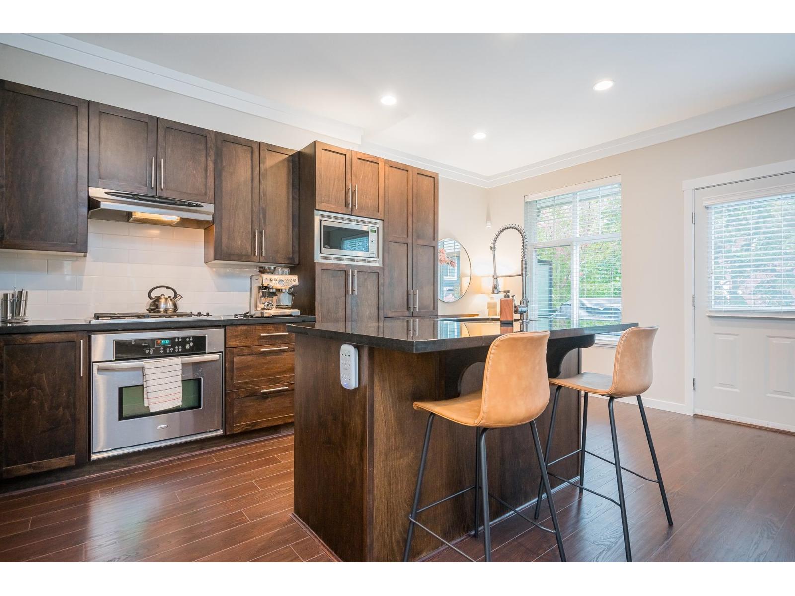 7 3009 156 STREET, Surrey