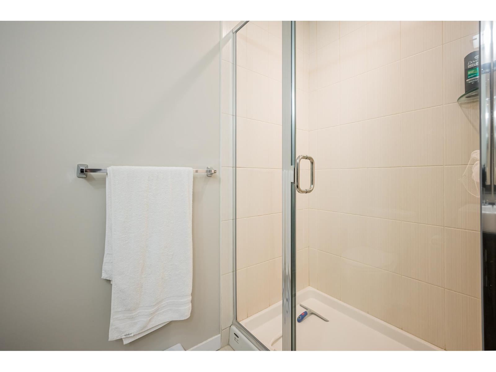 7 3009 156 STREET, Surrey