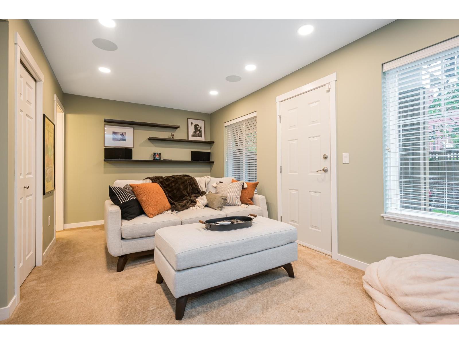 7 3009 156 STREET, Surrey