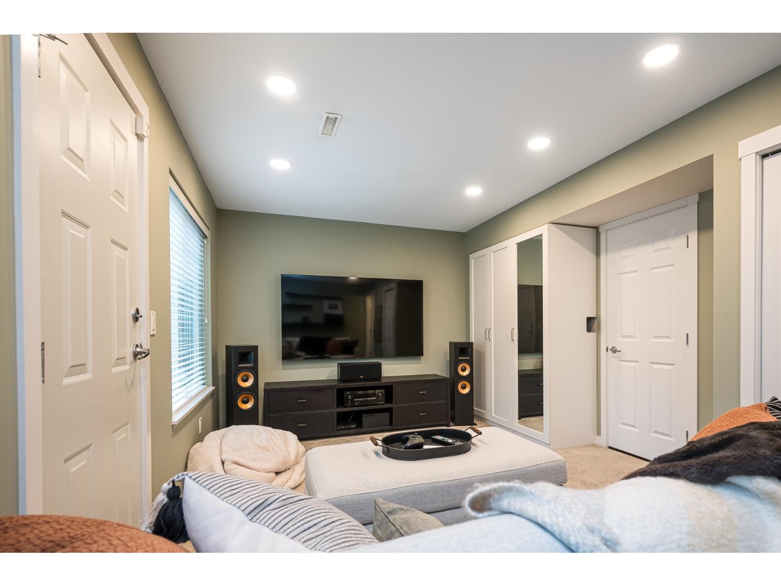 7 3009 156 STREET, Surrey