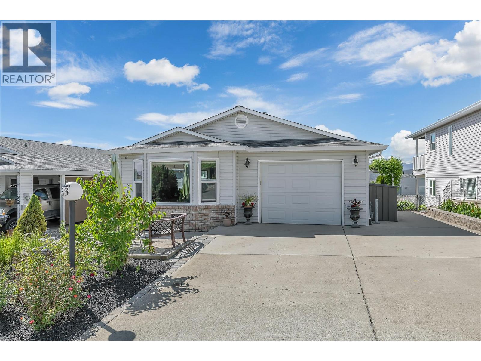 23 6400 Spencer Road, Kelowna
