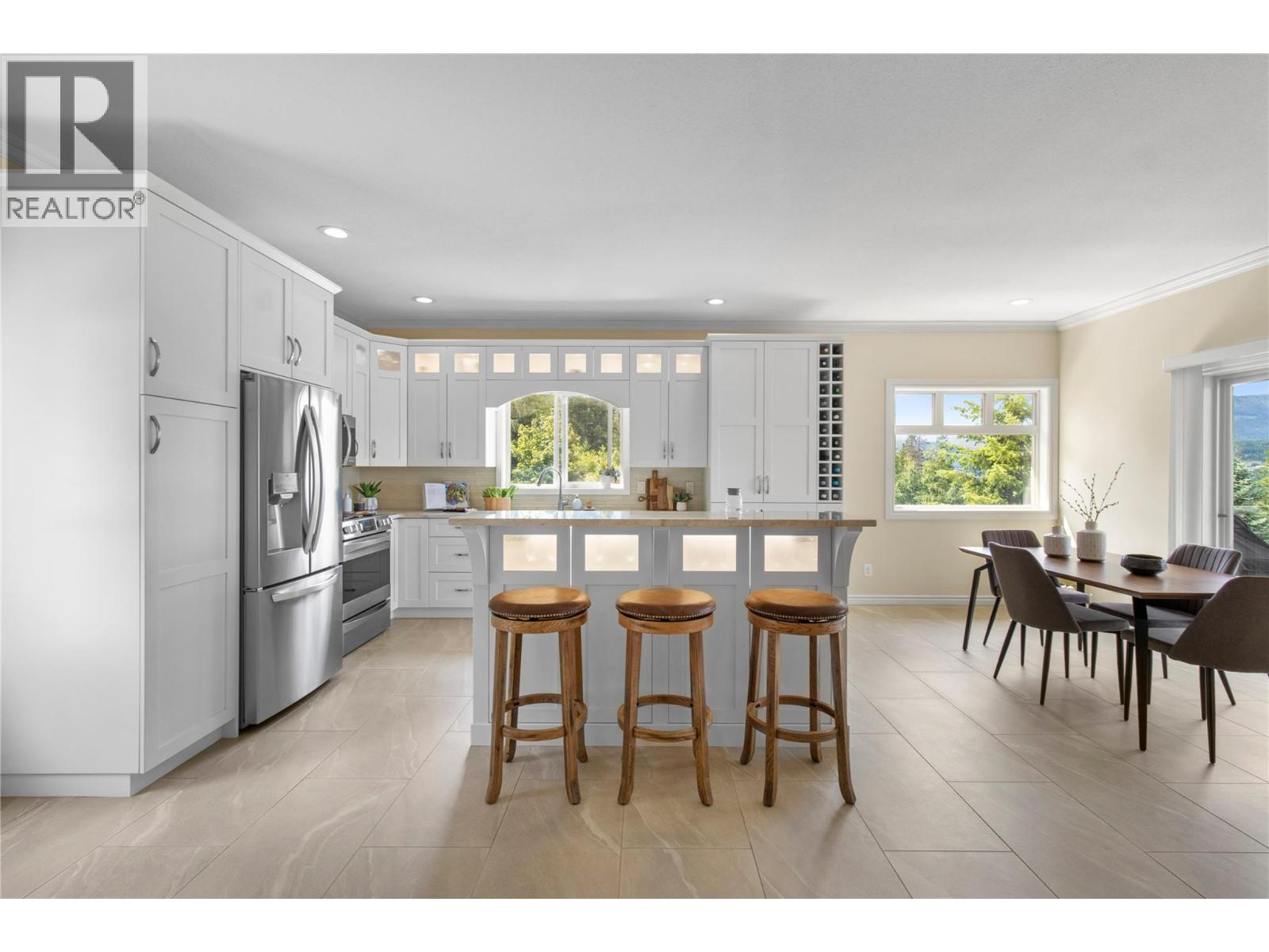 3659 McBride Road, Blind Bay