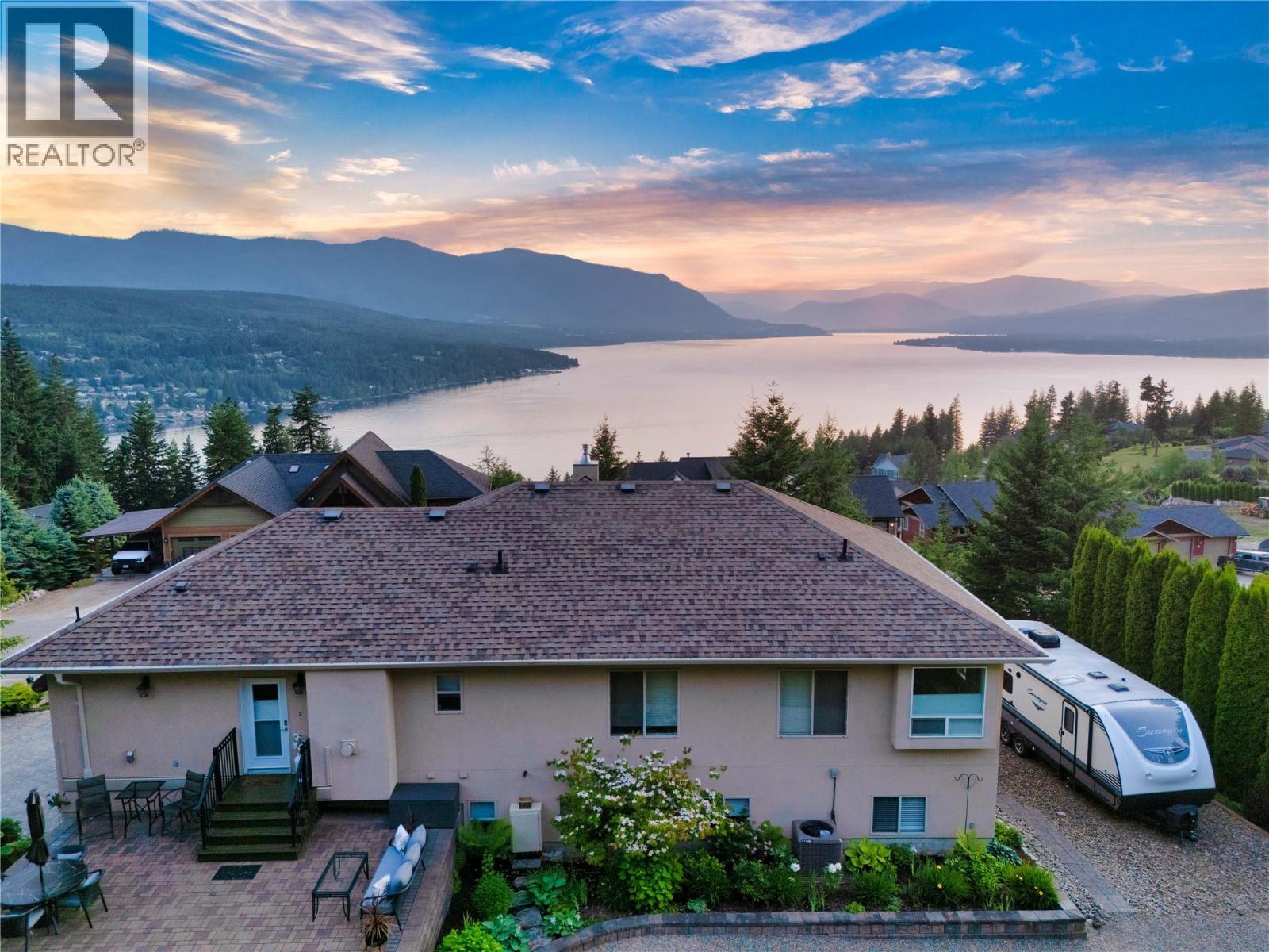 3659 McBride Road, Blind Bay