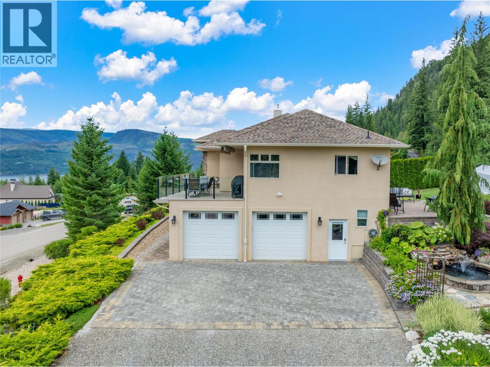 3659 McBride Road, Blind Bay