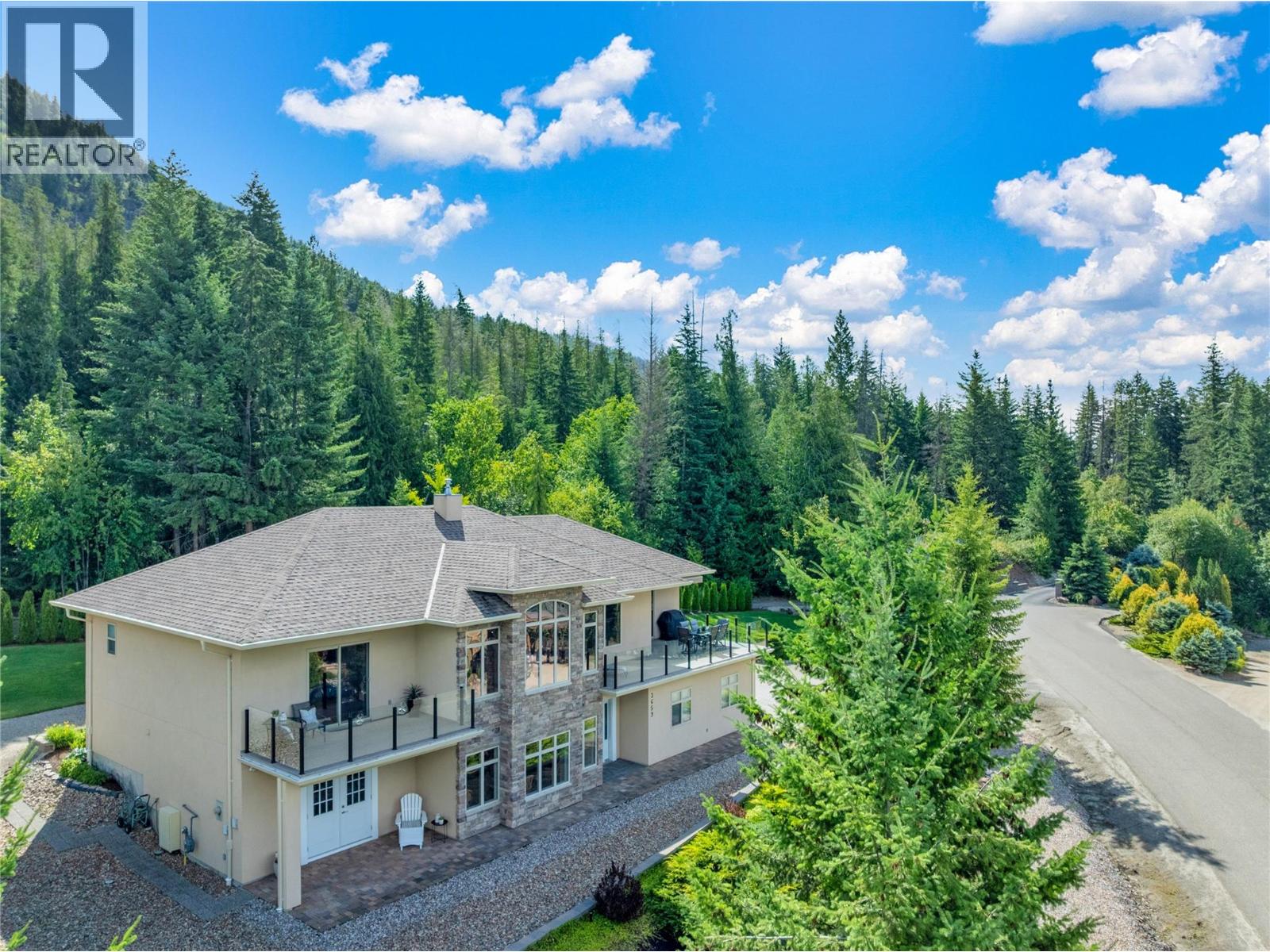 3659 McBride Road, Blind Bay