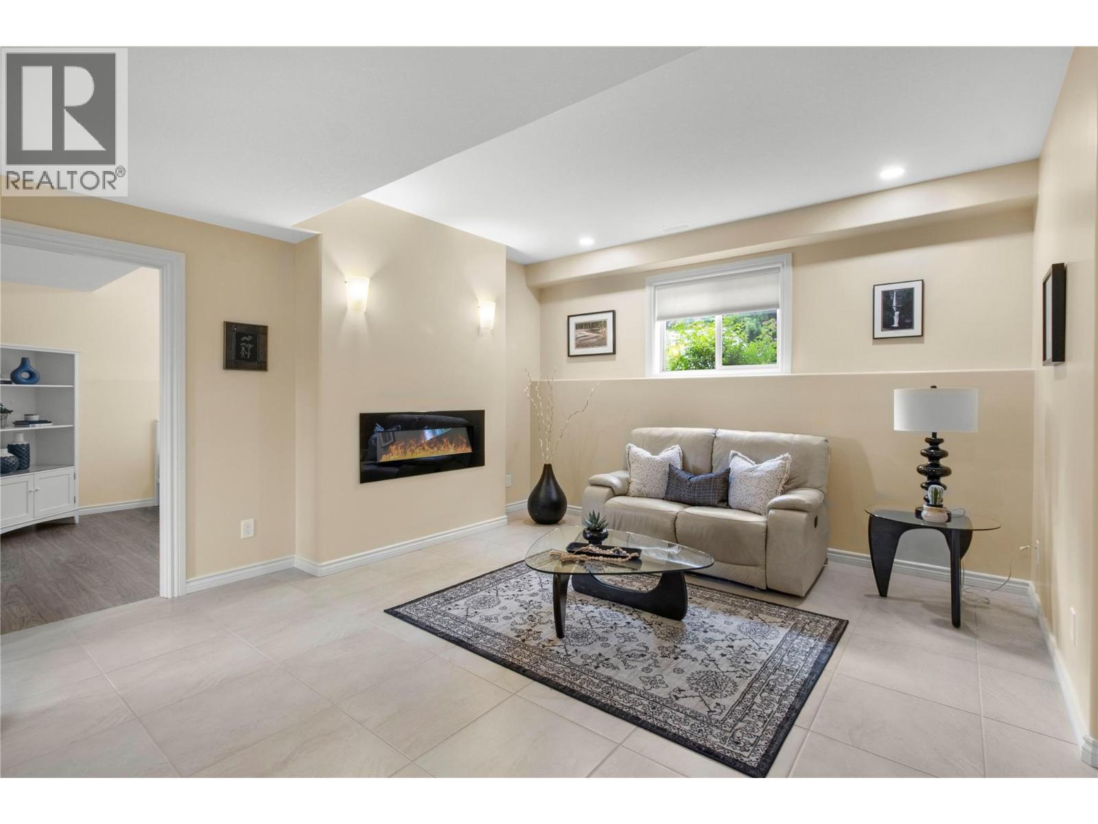3659 McBride Road, Blind Bay