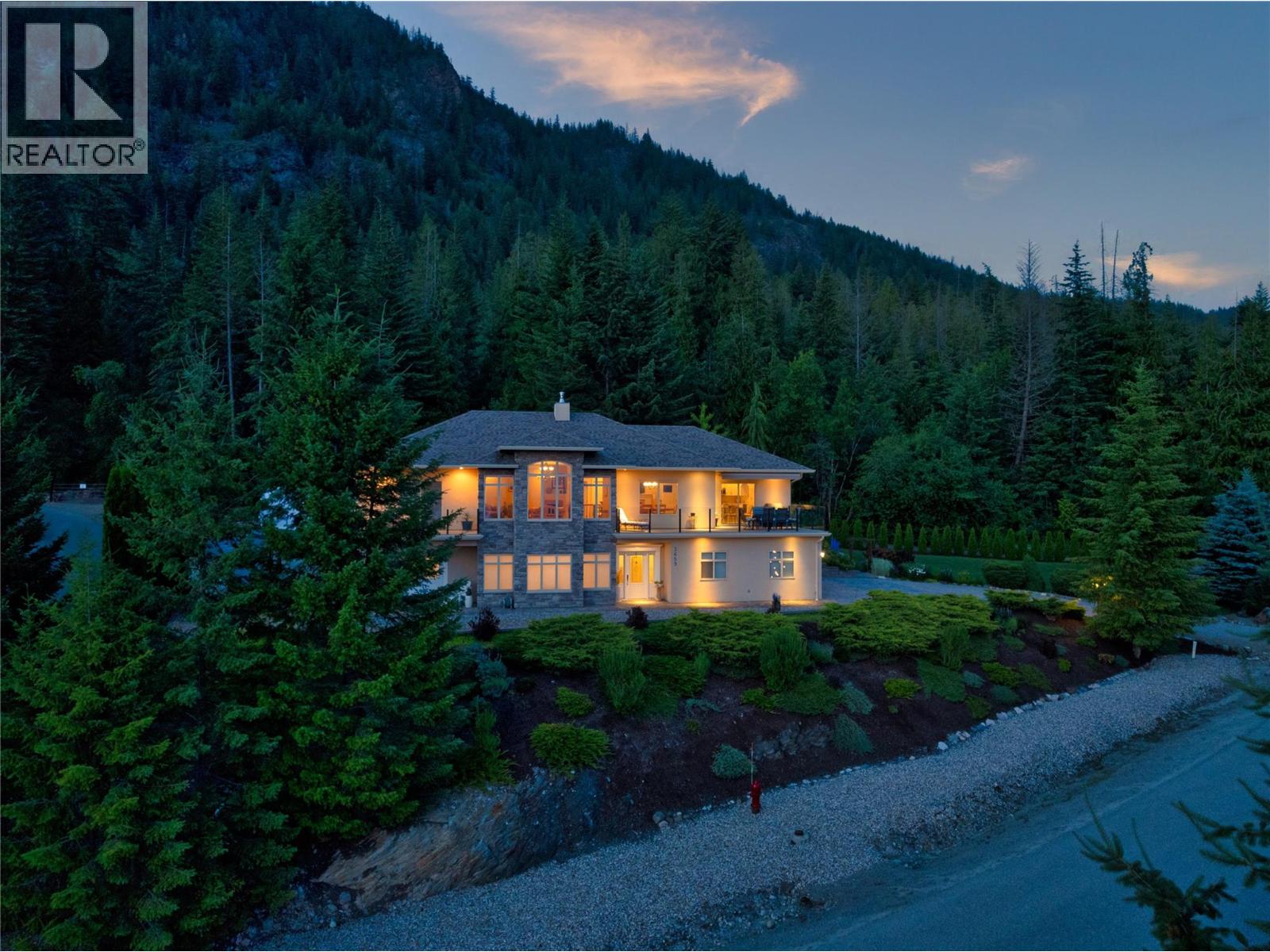 3659 McBride Road, Blind Bay