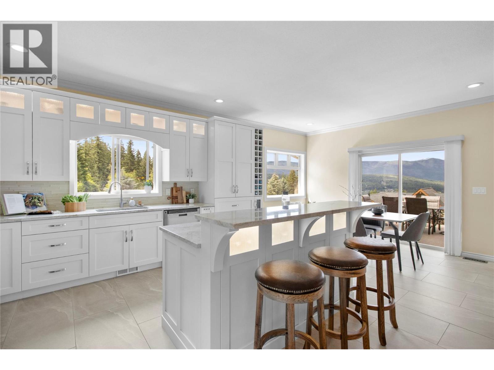 3659 McBride Road, Blind Bay