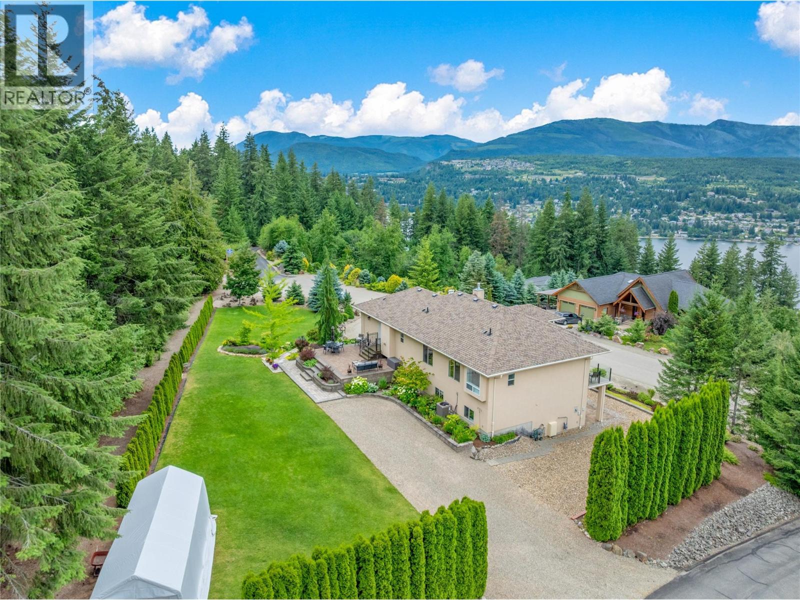 3659 McBride Road, Blind Bay