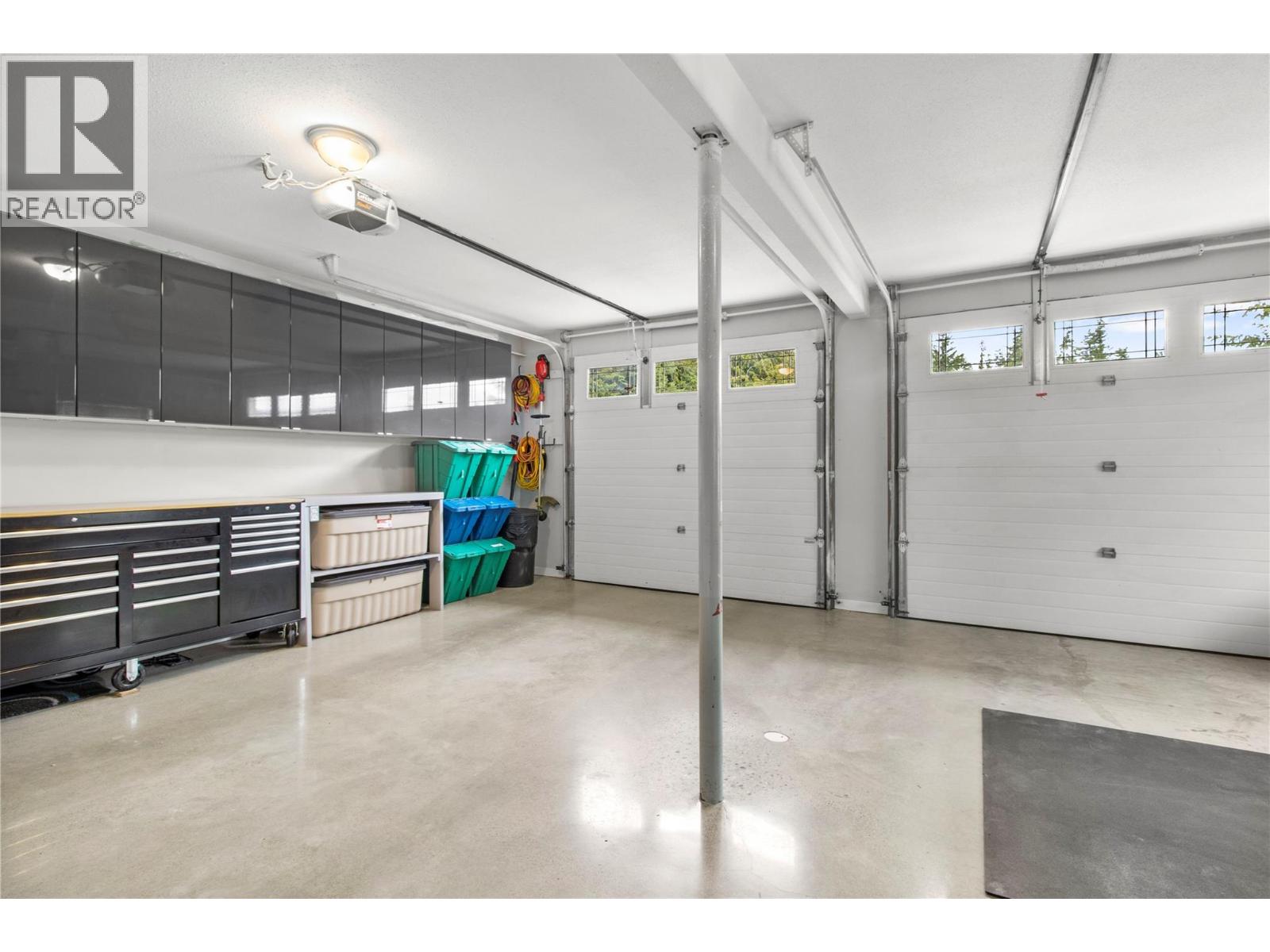3659 McBride Road, Blind Bay