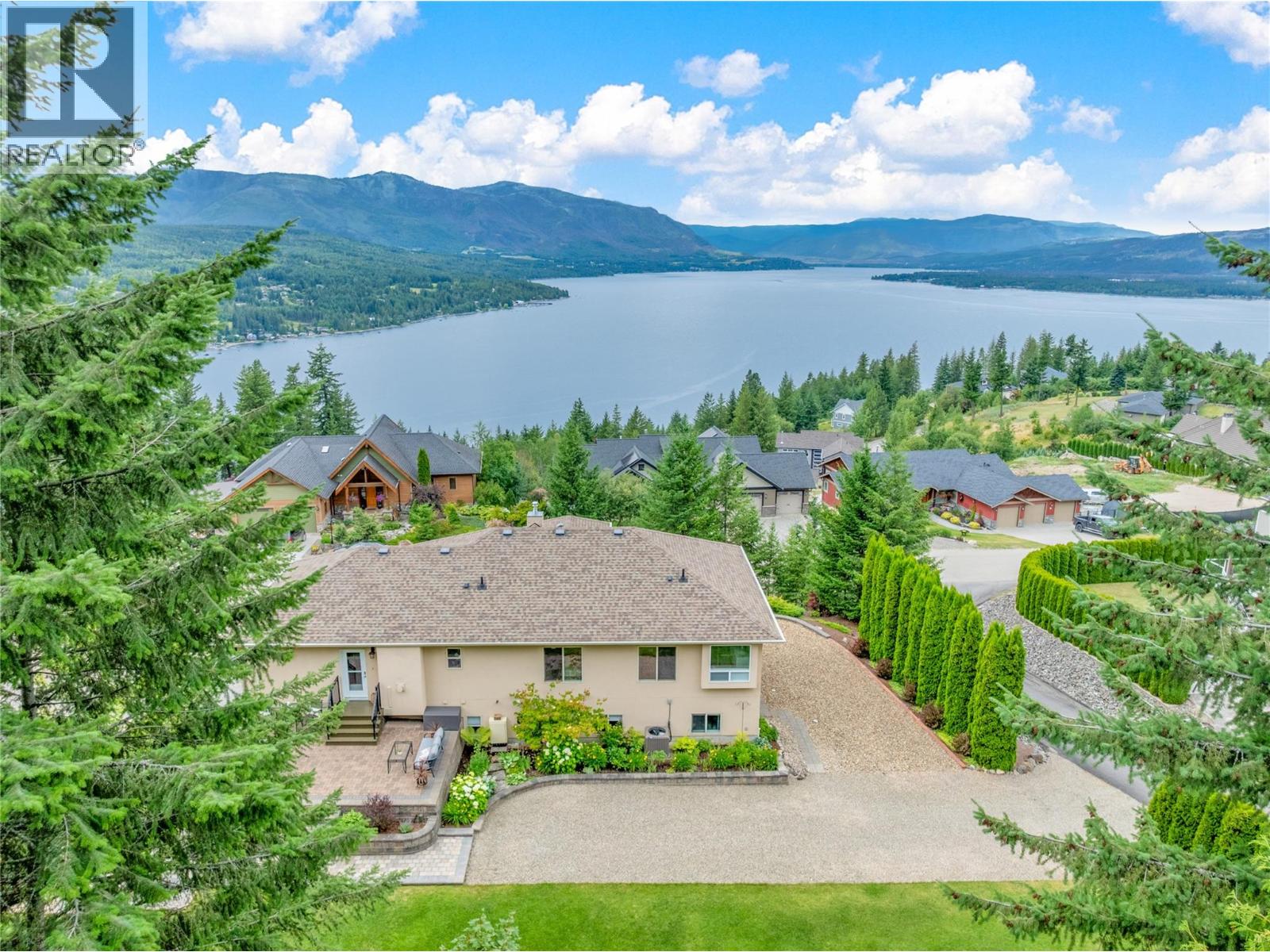 3659 McBride Road, Blind Bay