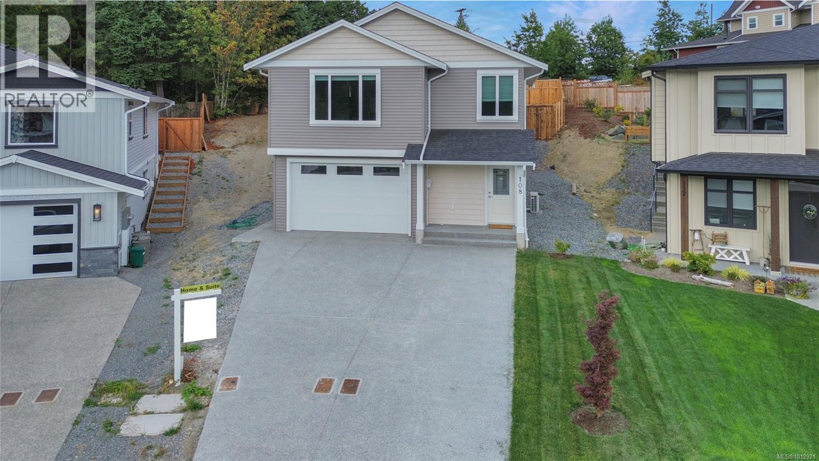 108 Burns Pl, Ladysmith