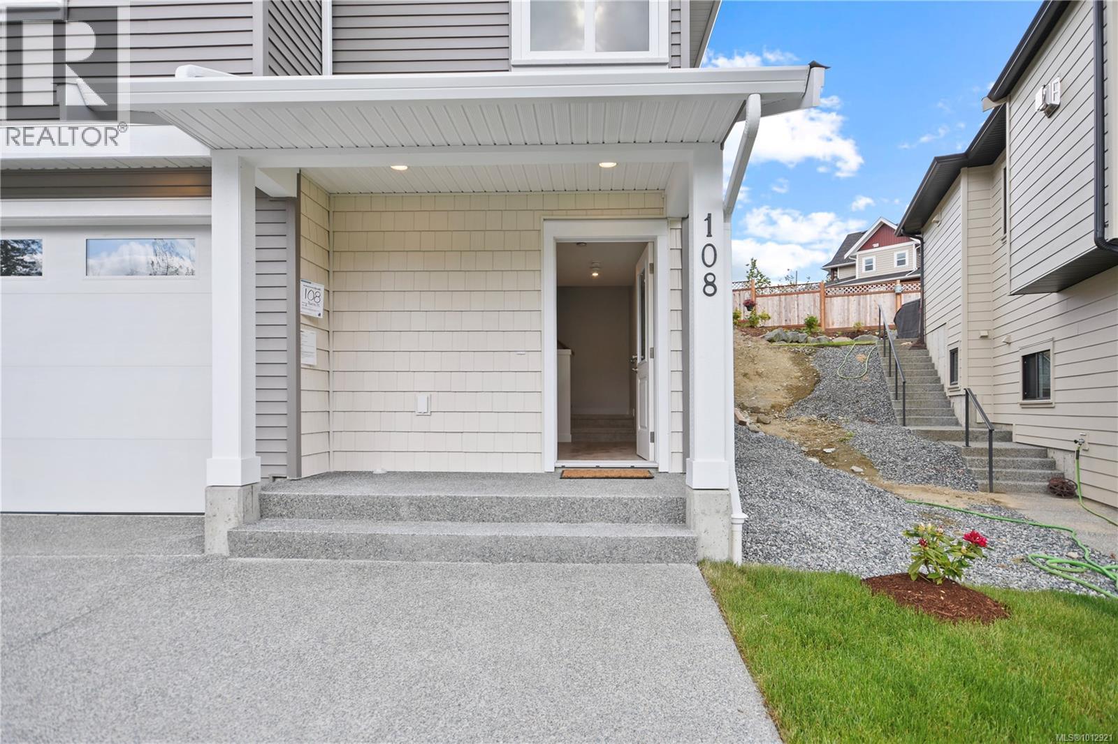 108 Burns Pl, Ladysmith