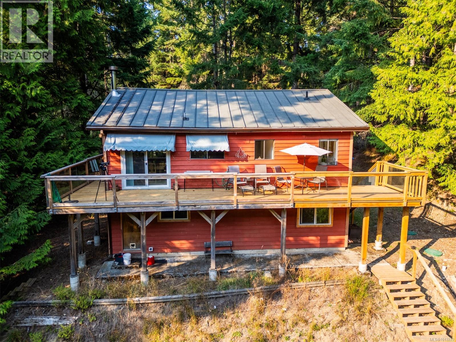 4609 Sailor Road, Pender Island