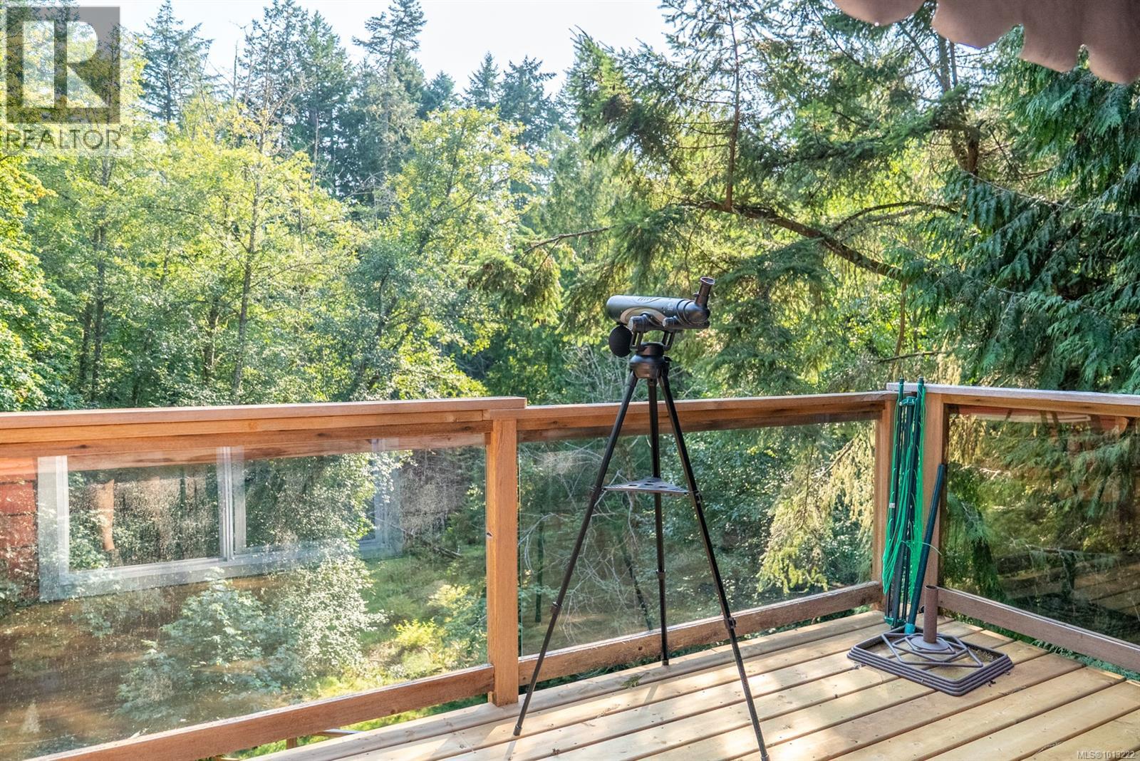  4609 Sailor Road, Pender Island