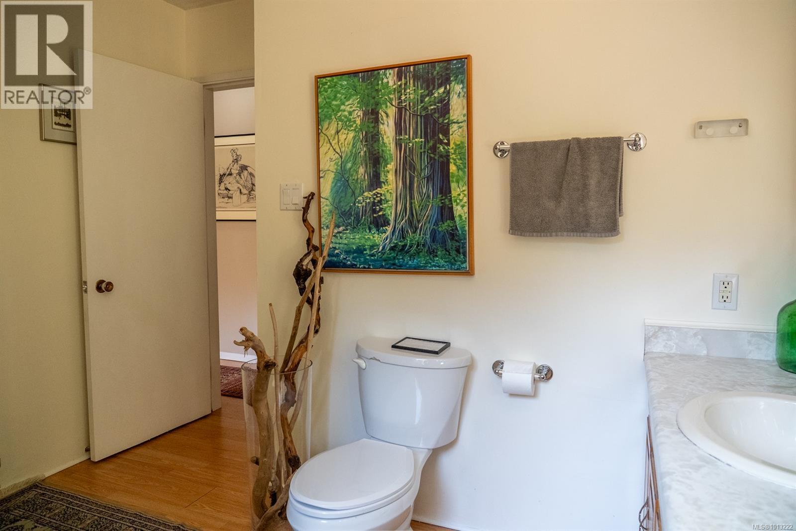  4609 Sailor Road, Pender Island