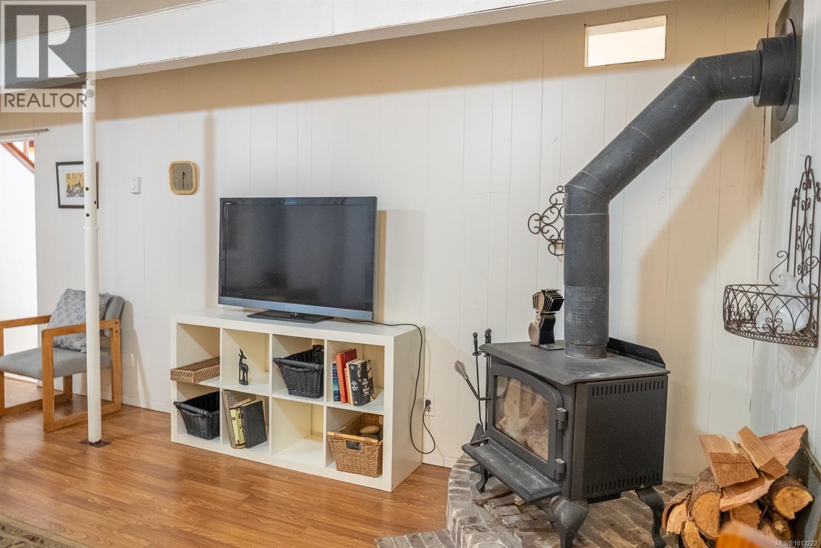  4609 Sailor Road, Pender Island