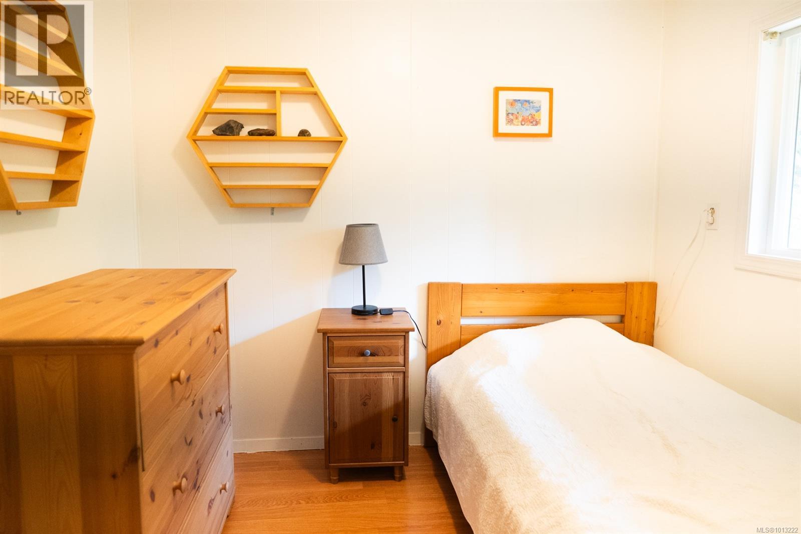  4609 Sailor Road, Pender Island